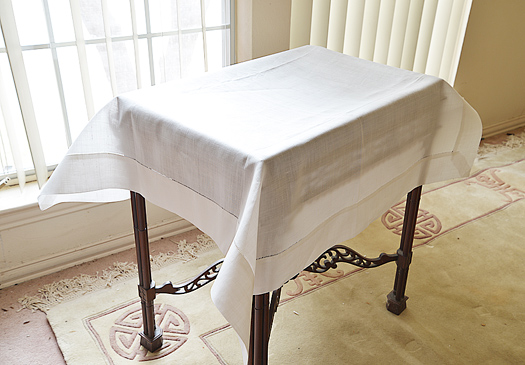 Linen Winter White Square Tablecloth. 36"SQ. Winter White - Click Image to Close
